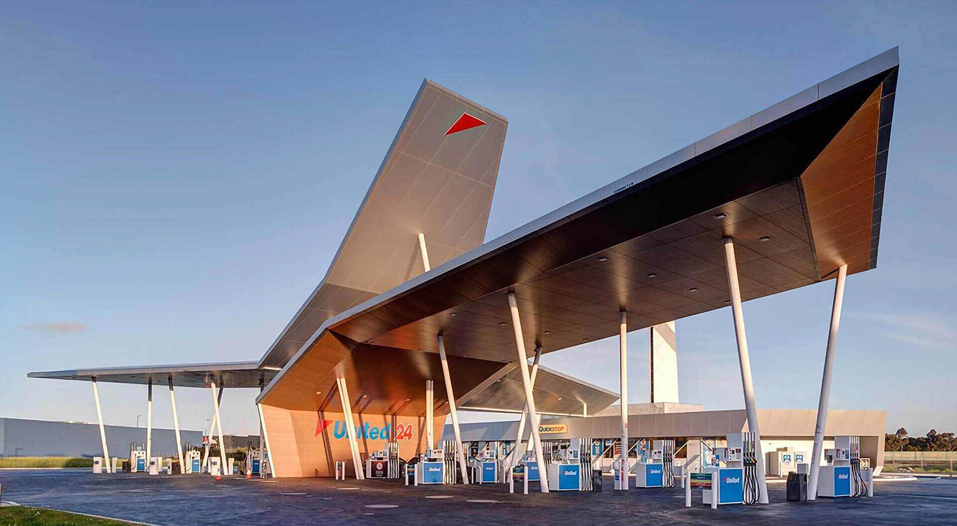 United 24 Petrol Forecourt Benchmark, Innovative Architecture, Canopy Design, Victoria Australia 2017 - CampbellRigg Agency