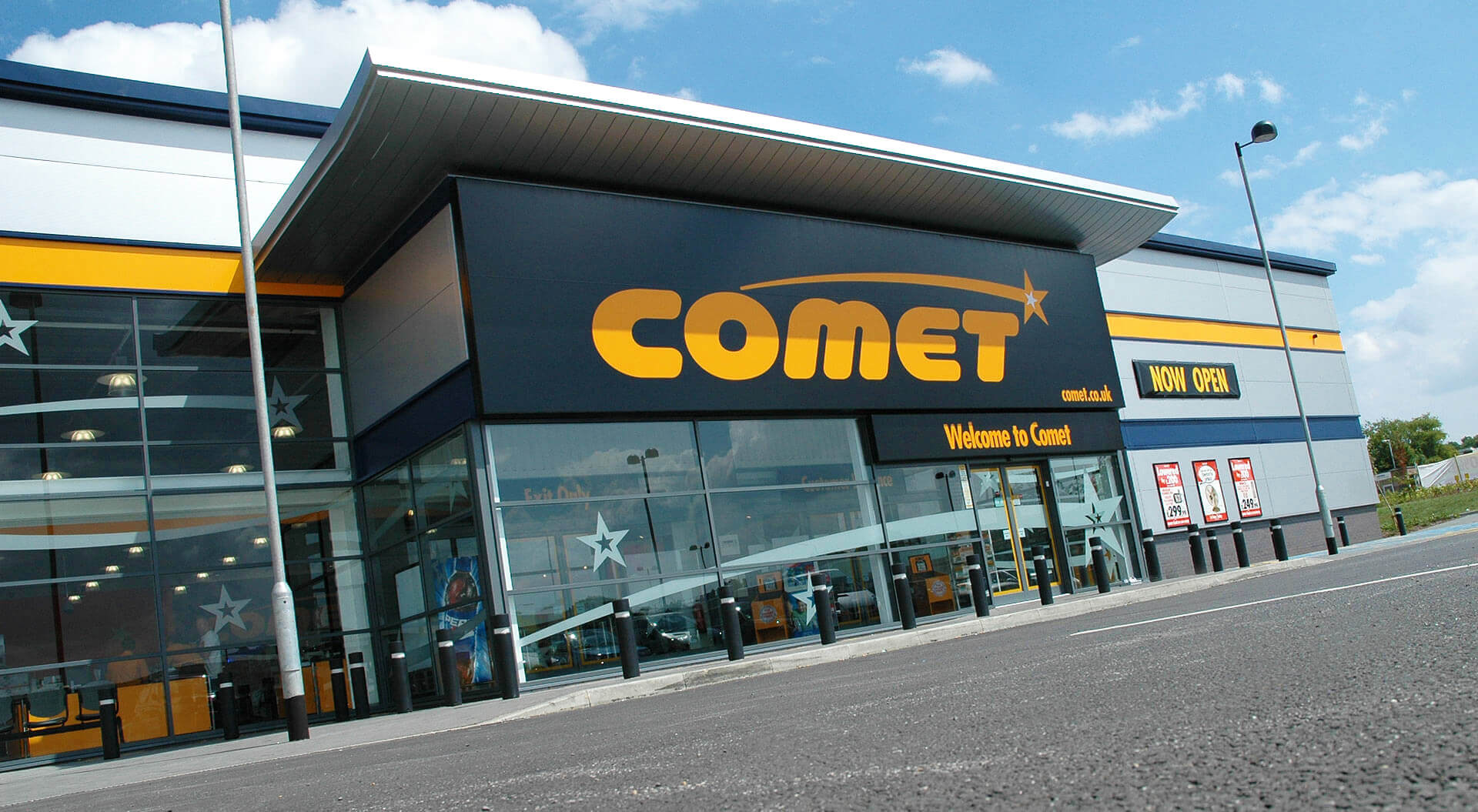 Comet Technology Store interior design edge-of-town superstore 