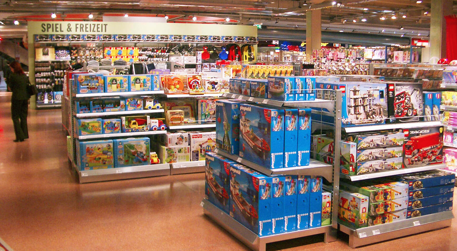 Interspar compact hypermarket Villach, Austria merchandising display