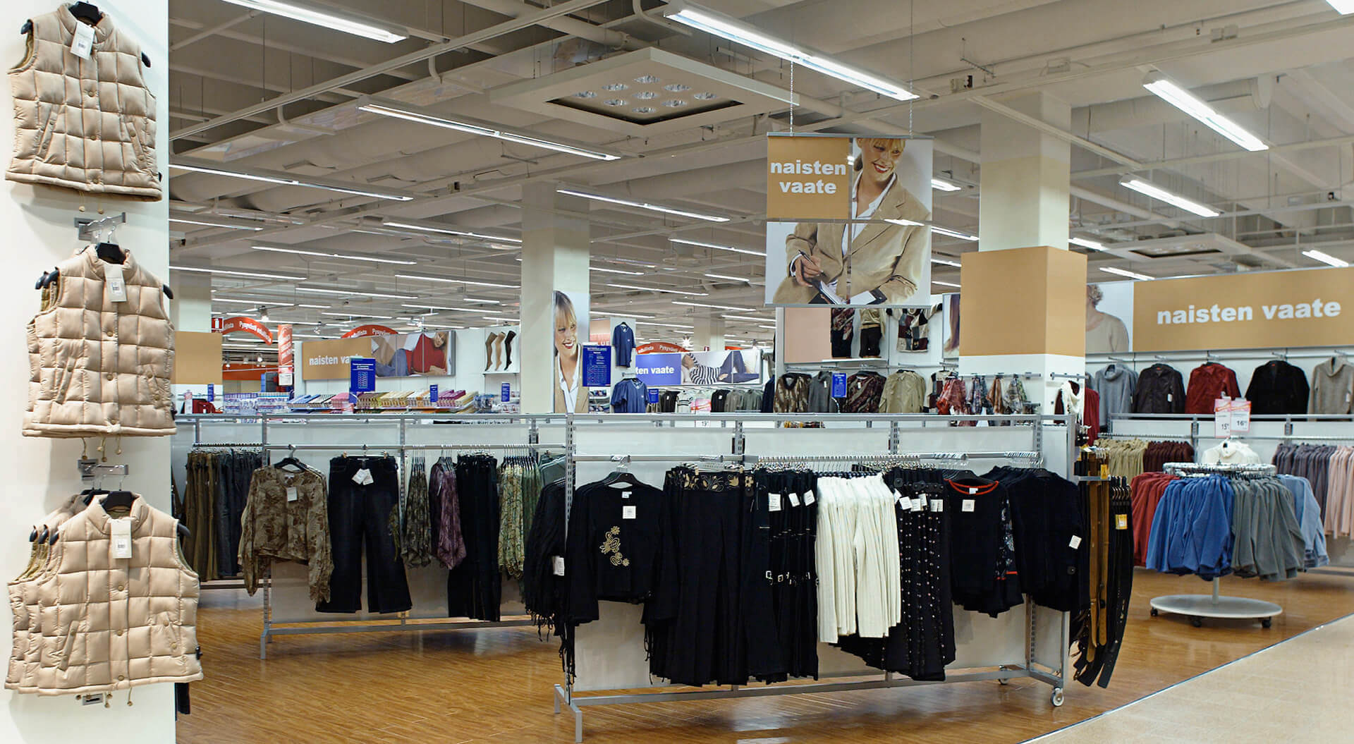 K Citymarket hypermarket fashion store interior design merchandising systems and branding graphics
